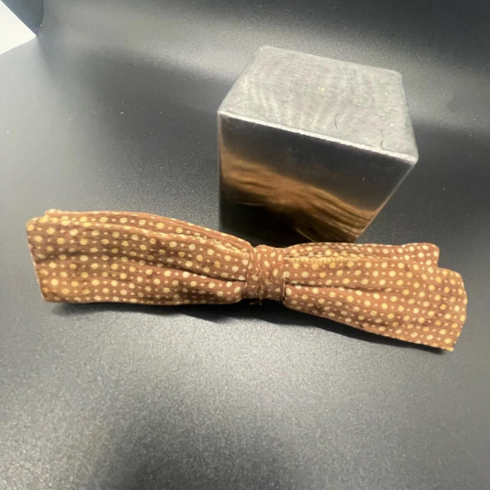 Vintage Brown & Cream Bat Wing Bow tie
